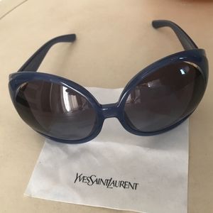 Gorgeous oversized YSL SUNGLASSES